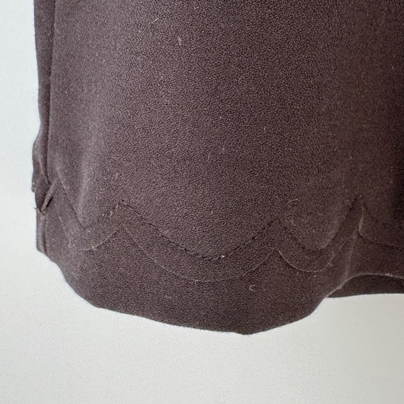 Banana Republic Black Scalloped Mini Skirt Size 8 - Picture 9 of 11